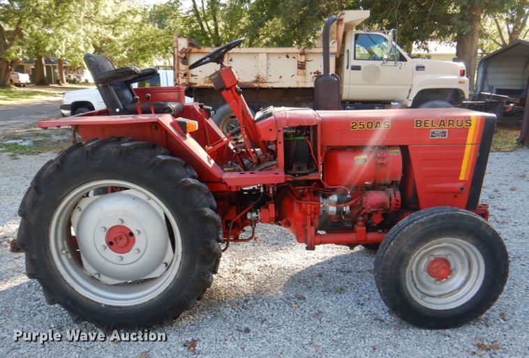 image for item JS9207 Belarus 250AS  tractor