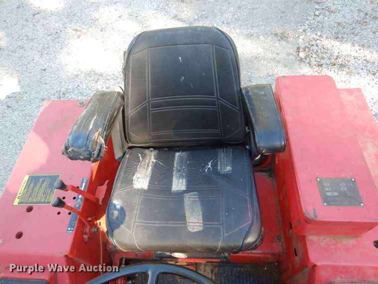 image for item JS9207 Belarus 250AS  tractor