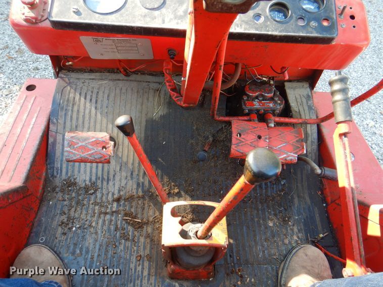 image for item JS9207 Belarus 250AS  tractor