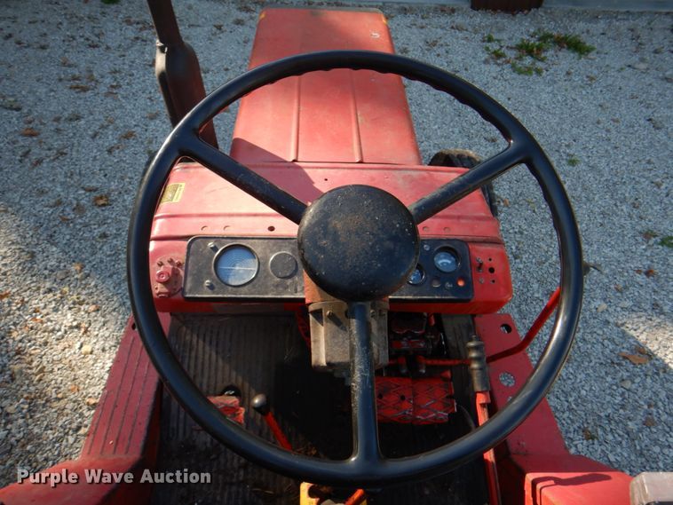 image for item JS9207 Belarus 250AS  tractor