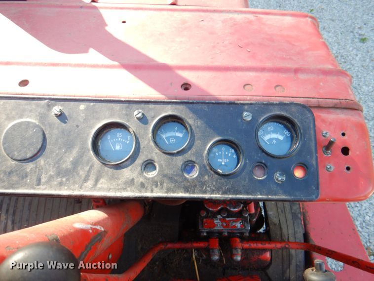 image for item JS9207 Belarus 250AS  tractor