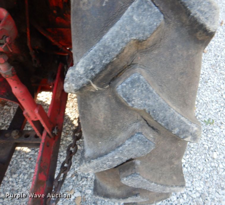 image for item JS9207 Belarus 250AS  tractor