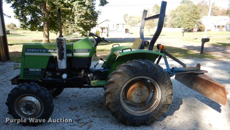 image for item JS9208 Deutz Allis 5230  MFWD tractor