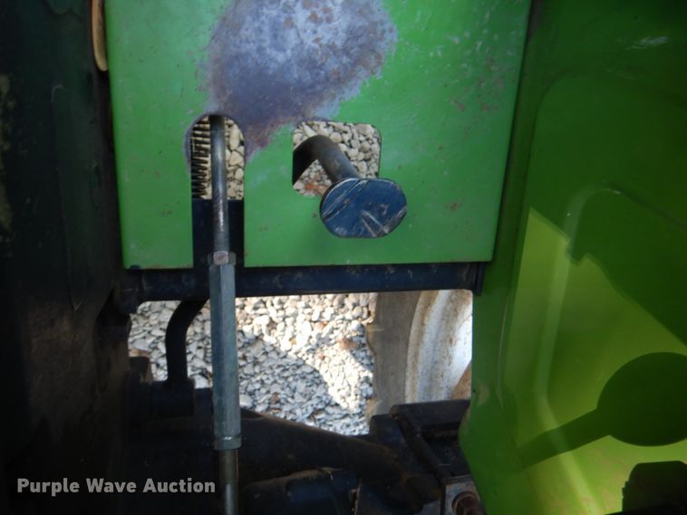 image for item JS9208 Deutz Allis 5230  MFWD tractor