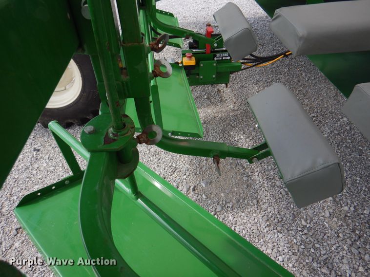 image for item JY9781 Nabers Ag Equipment Easy Pick  harvest assitant
