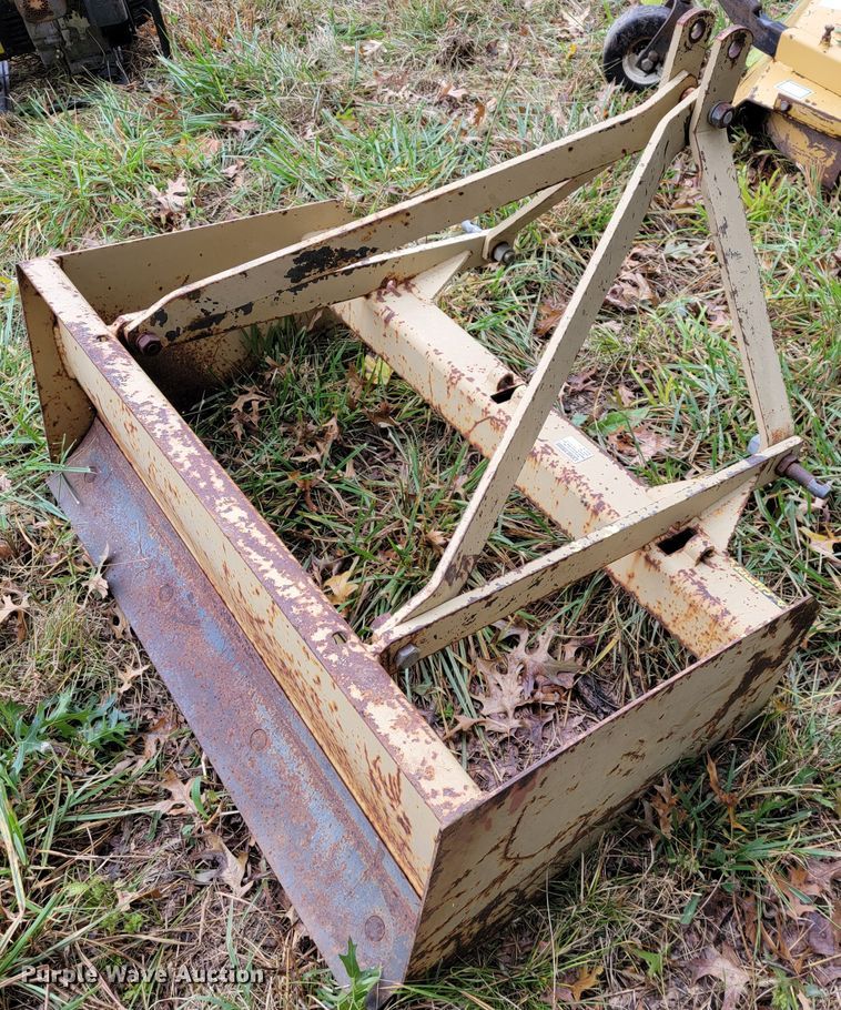 image for item KQ9174 Box blade