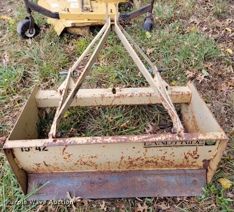 image for item KQ9174 Box blade