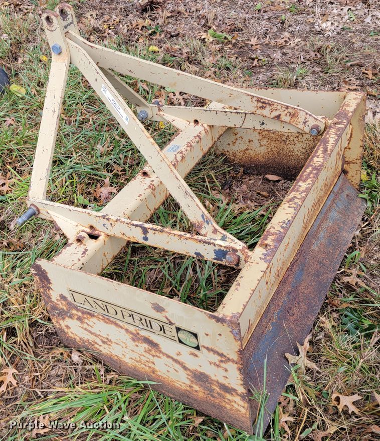 image for item KQ9174 Box blade