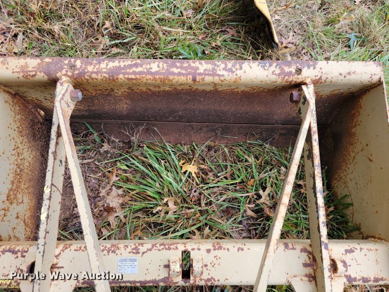 image for item KQ9174 Box blade