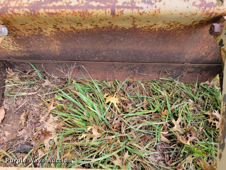 image for item KQ9174 Box blade