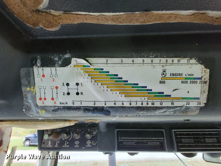 image for item KQ9179 1980 Case 1490  tractor
