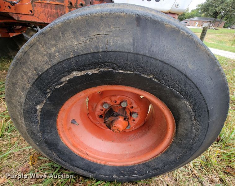 image for item KQ9179 1980 Case 1490  tractor