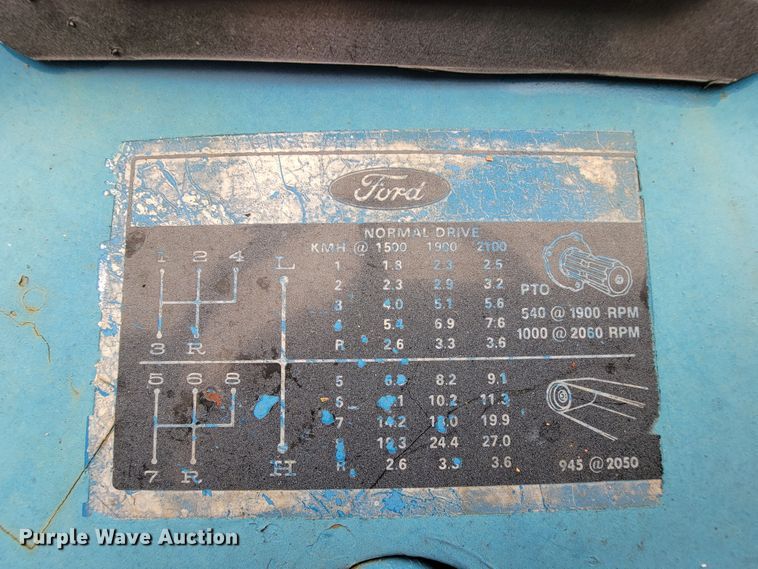 image for item KQ9180 Ford 4000  tractor