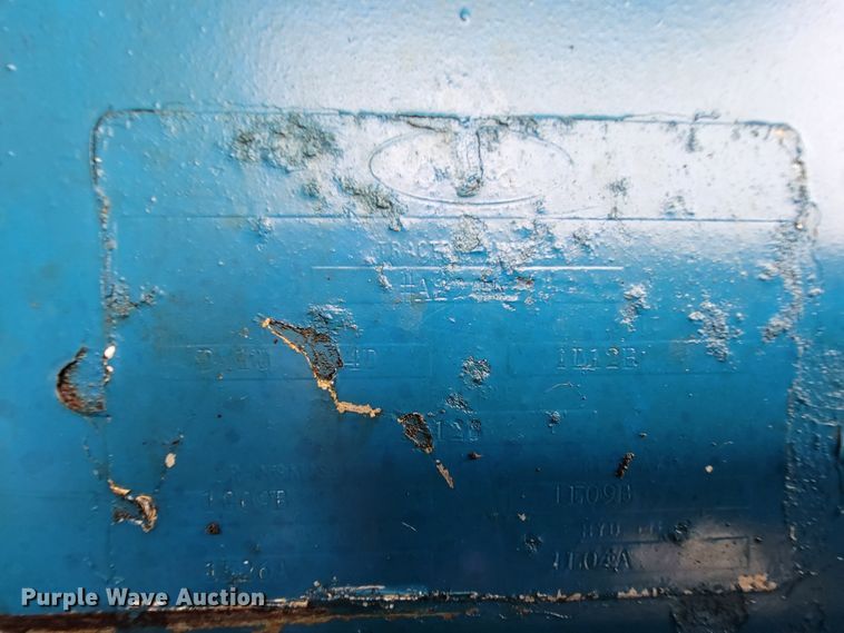 image for item KQ9180 Ford 4000  tractor