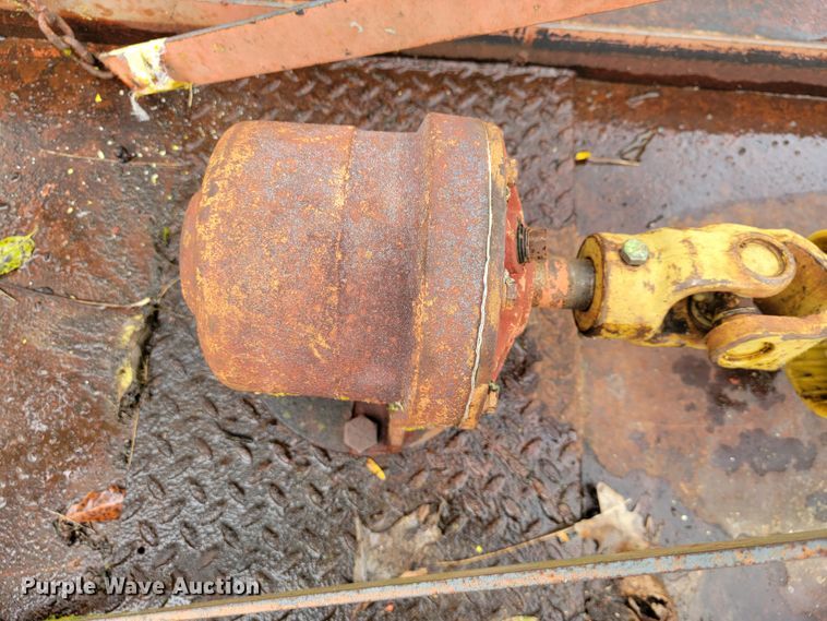 image for item KQ9183 Rotary mower