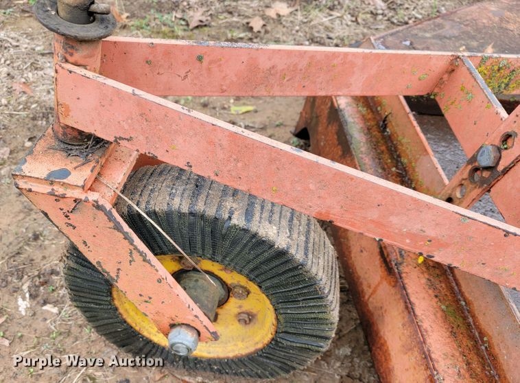 image for item KQ9183 Rotary mower