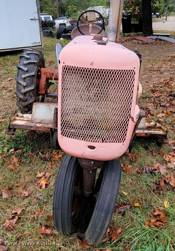 image for item KQ9185 1948 Allis Chalmers C  tractor