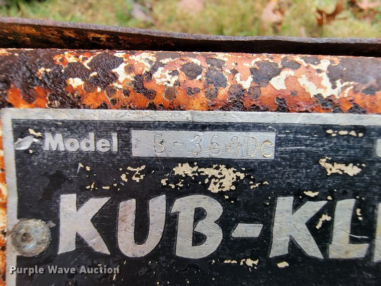 image for item KQ9185 1948 Allis Chalmers C  tractor