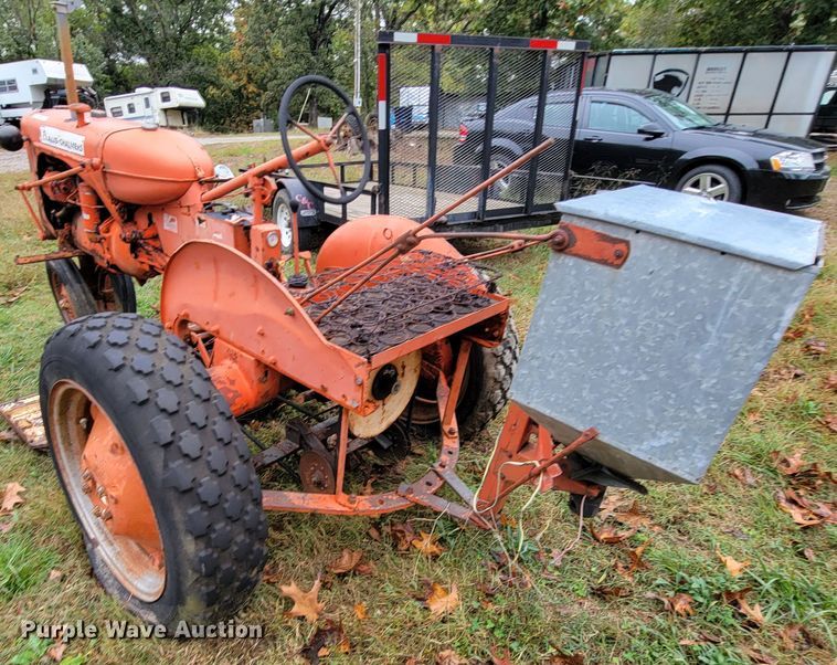 image for item KQ9186 1948 Allis Chalmers C  tractor
