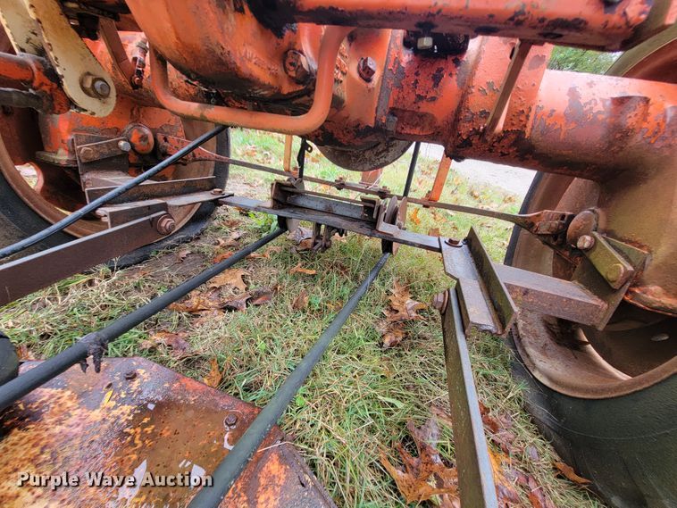 image for item KQ9186 1948 Allis Chalmers C  tractor