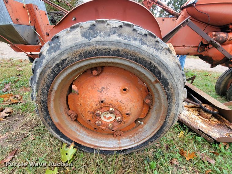 image for item KQ9186 1948 Allis Chalmers C  tractor