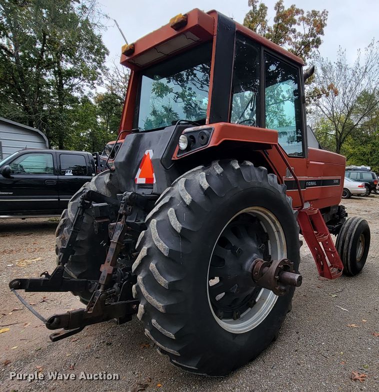image for item KQ9187 1981 International 5088  tractor
