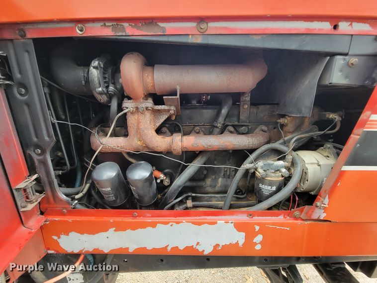 image for item KQ9187 1981 International 5088  tractor