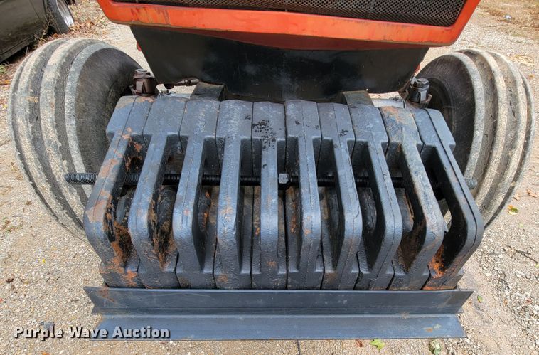 image for item KQ9187 1981 International 5088  tractor