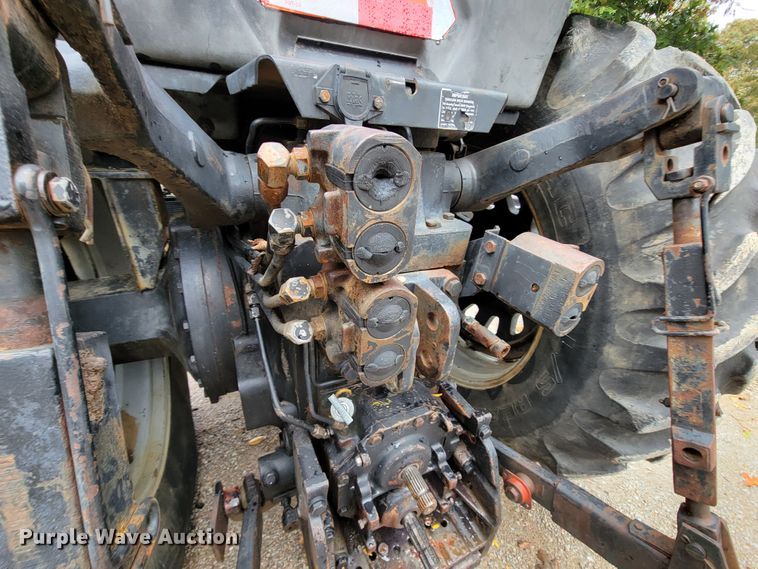 image for item KQ9187 1981 International 5088  tractor