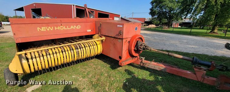 image for item KQ9193 1997 New Holland 575  small square baler