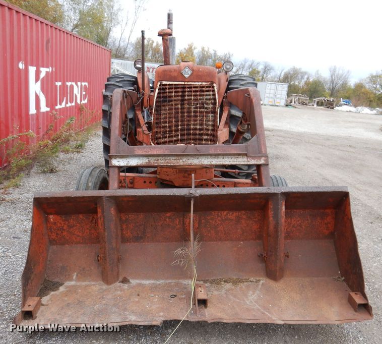 image for item KY9692 Allis Chalmers D19  tractor