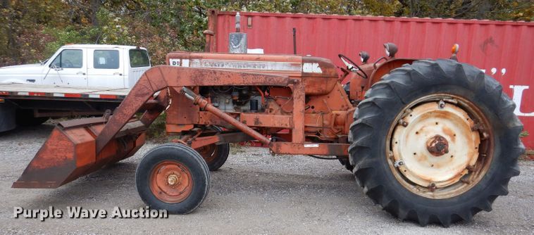 image for item KY9692 Allis Chalmers D19  tractor