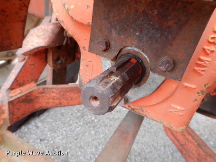image for item KY9692 Allis Chalmers D19  tractor