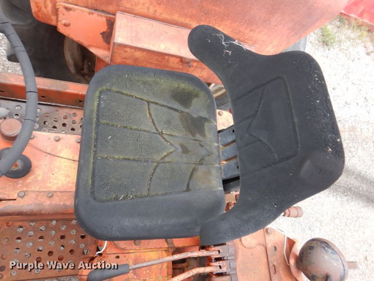 image for item KY9692 Allis Chalmers D19  tractor