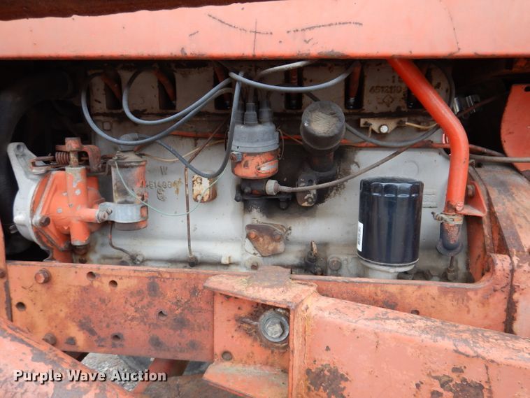 image for item KY9692 Allis Chalmers D19  tractor