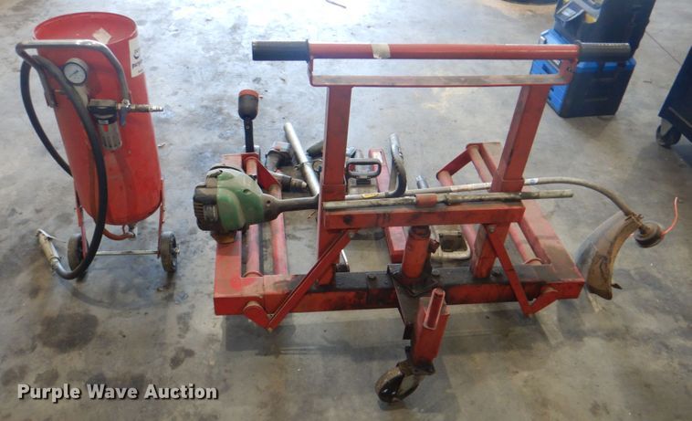 image for item DG1862 Tools