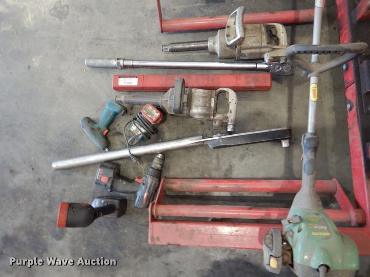 image for item DG1862 Tools