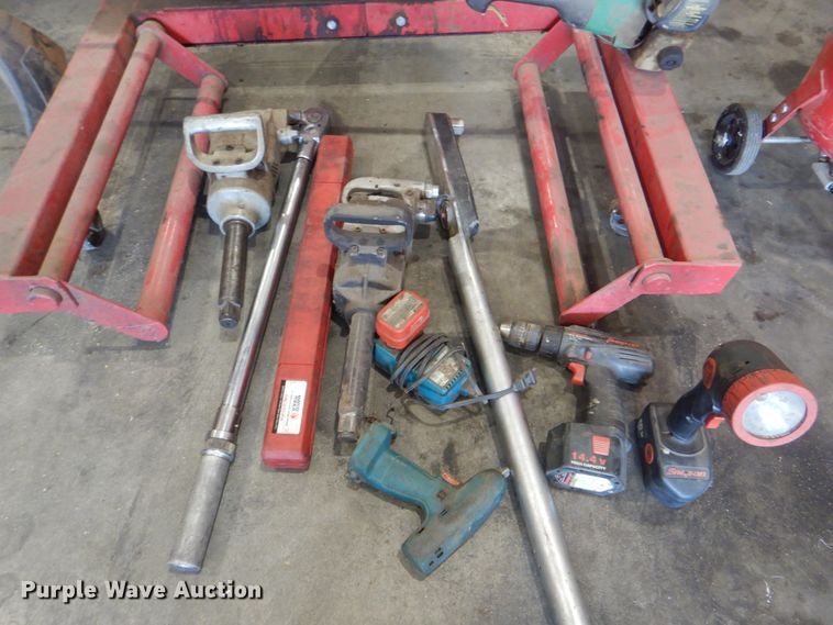 image for item DG1862 Tools