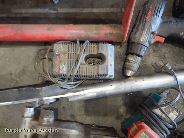 image for item DG1862 Tools