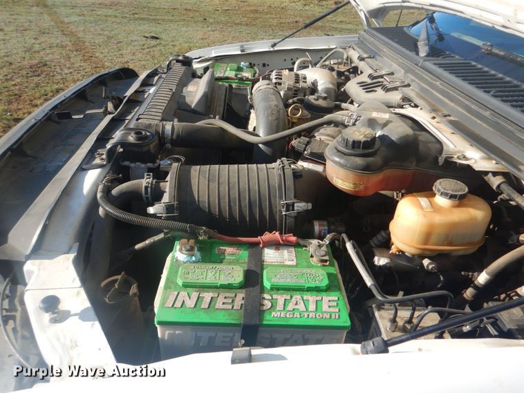 image for item DG1870 2007 Ford F550  flatbed truck