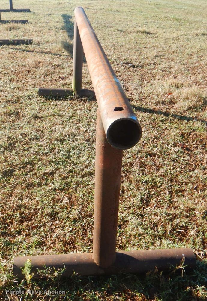 image for item DG1871 (4) pipe racks