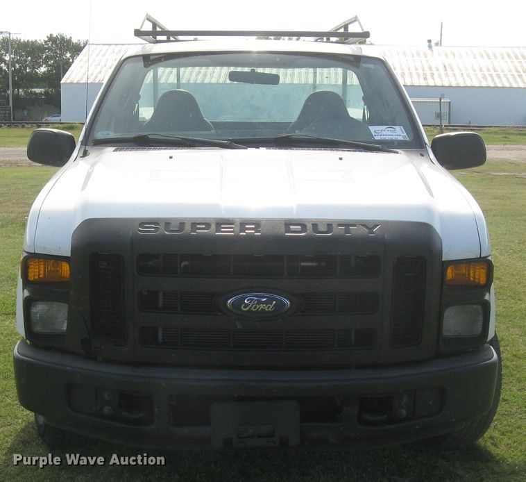 image for item DG5314 2008 Ford F250 Super Duty XL  utility bed pickup truck