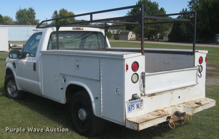 image for item DG5314 2008 Ford F250 Super Duty XL  utility bed pickup truck