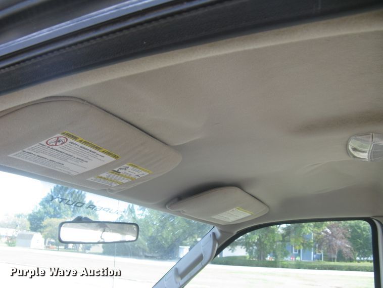 image for item DG5314 2008 Ford F250 Super Duty XL  utility bed pickup truck