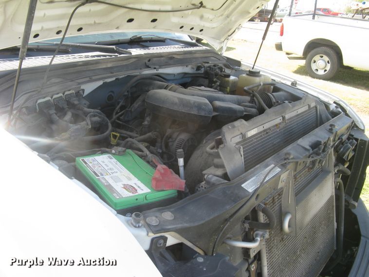 image for item DG5314 2008 Ford F250 Super Duty XL  utility bed pickup truck