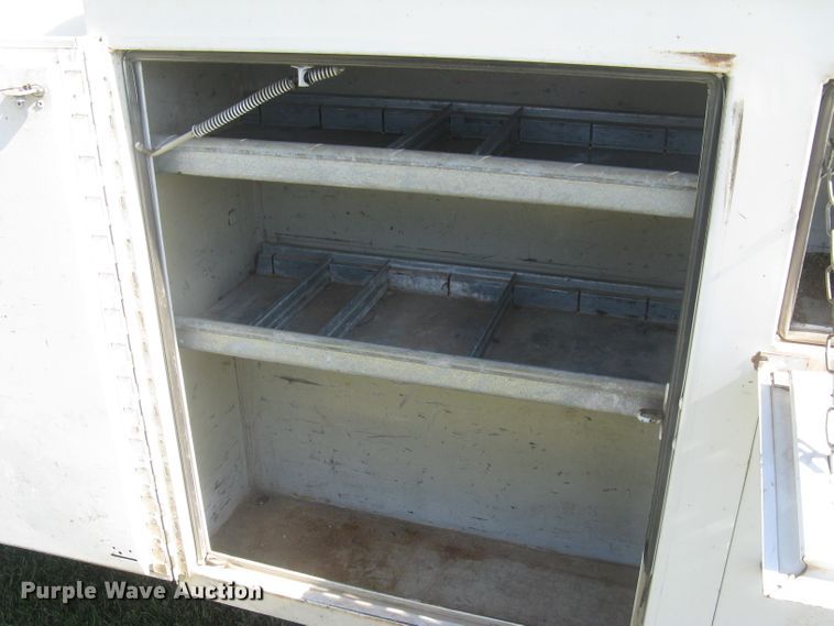 image for item DG5314 2008 Ford F250 Super Duty XL  utility bed pickup truck