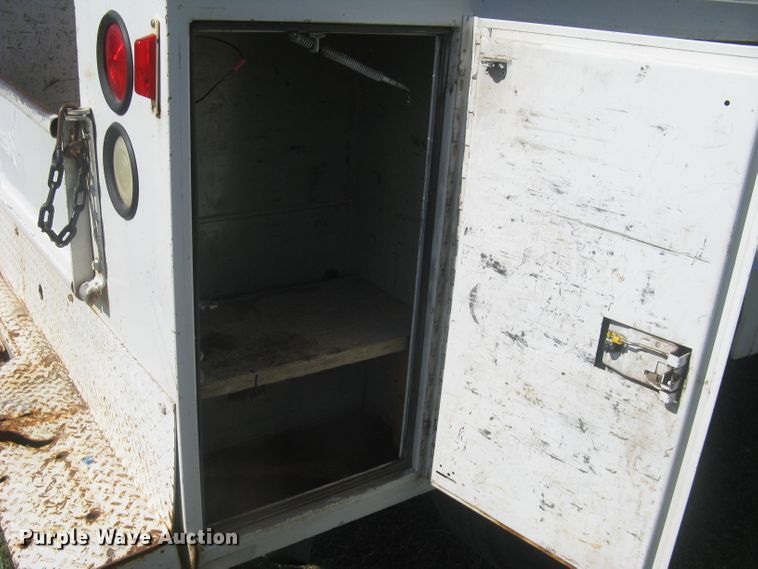 image for item DG5314 2008 Ford F250 Super Duty XL  utility bed pickup truck