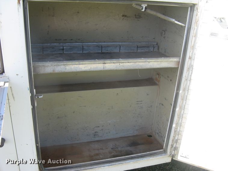 image for item DG5314 2008 Ford F250 Super Duty XL  utility bed pickup truck