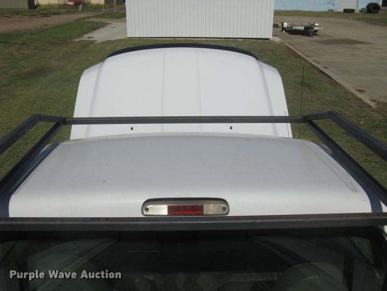 image for item DG5314 2008 Ford F250 Super Duty XL  utility bed pickup truck