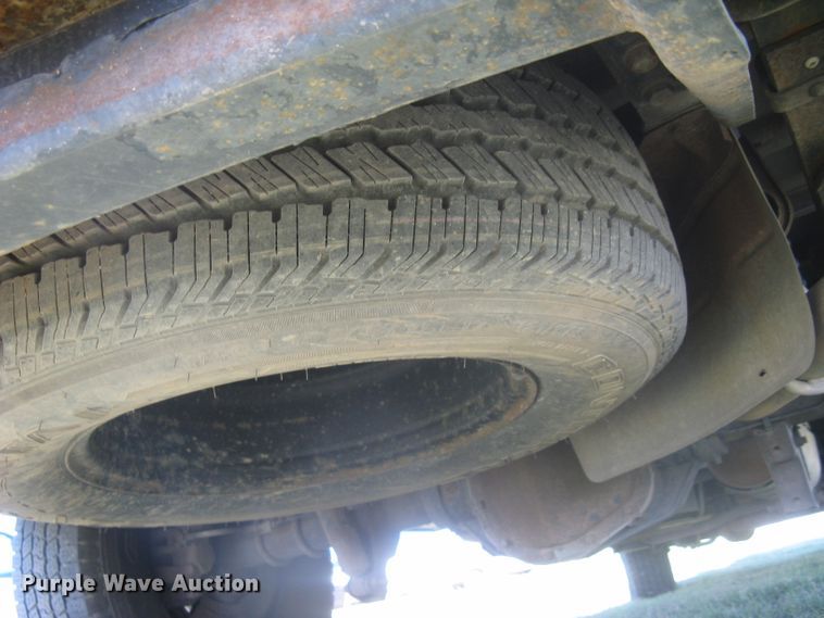 image for item DG5314 2008 Ford F250 Super Duty XL  utility bed pickup truck